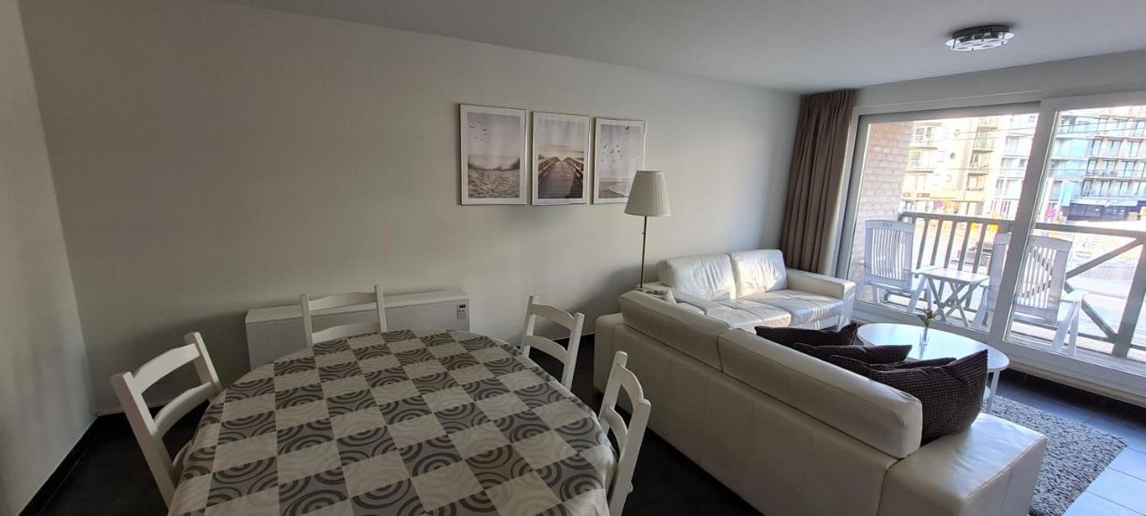 Plaza Magdalena Apartment Koksijde Luaran gambar