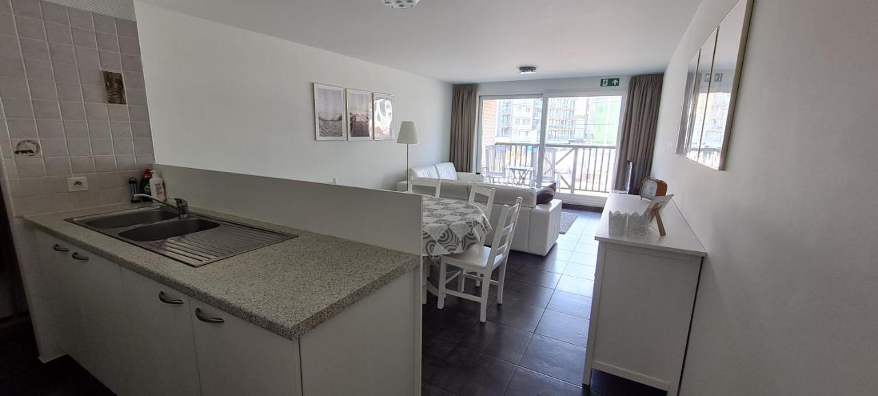 Plaza Magdalena Apartment Koksijde Luaran gambar